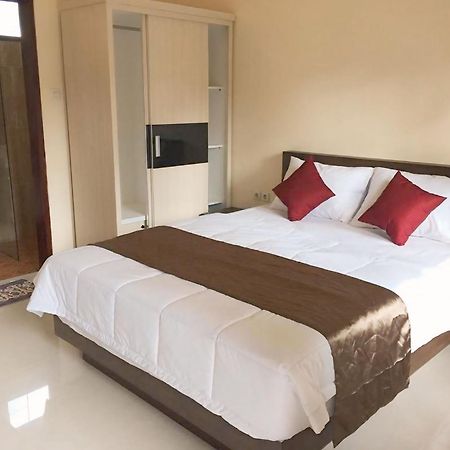 Pineapple House Hotel Ubud  Exterior photo