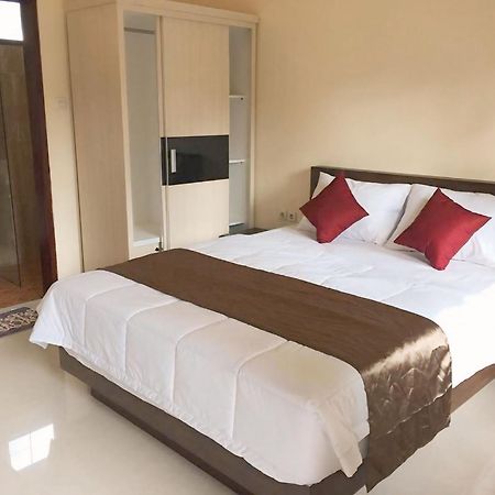 Pineapple House Hotel Ubud  Exterior photo
