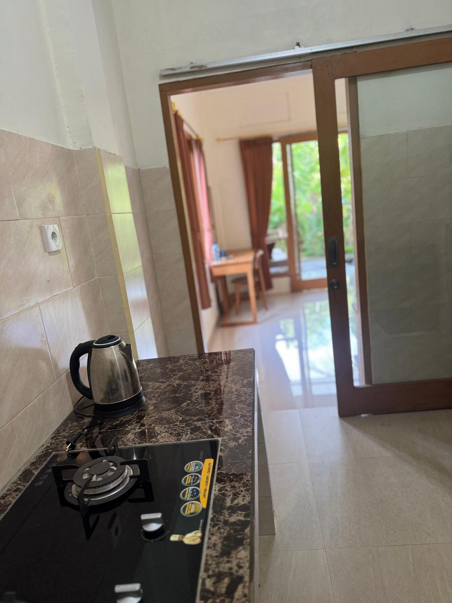 Pineapple House Hotel Ubud  Exterior photo