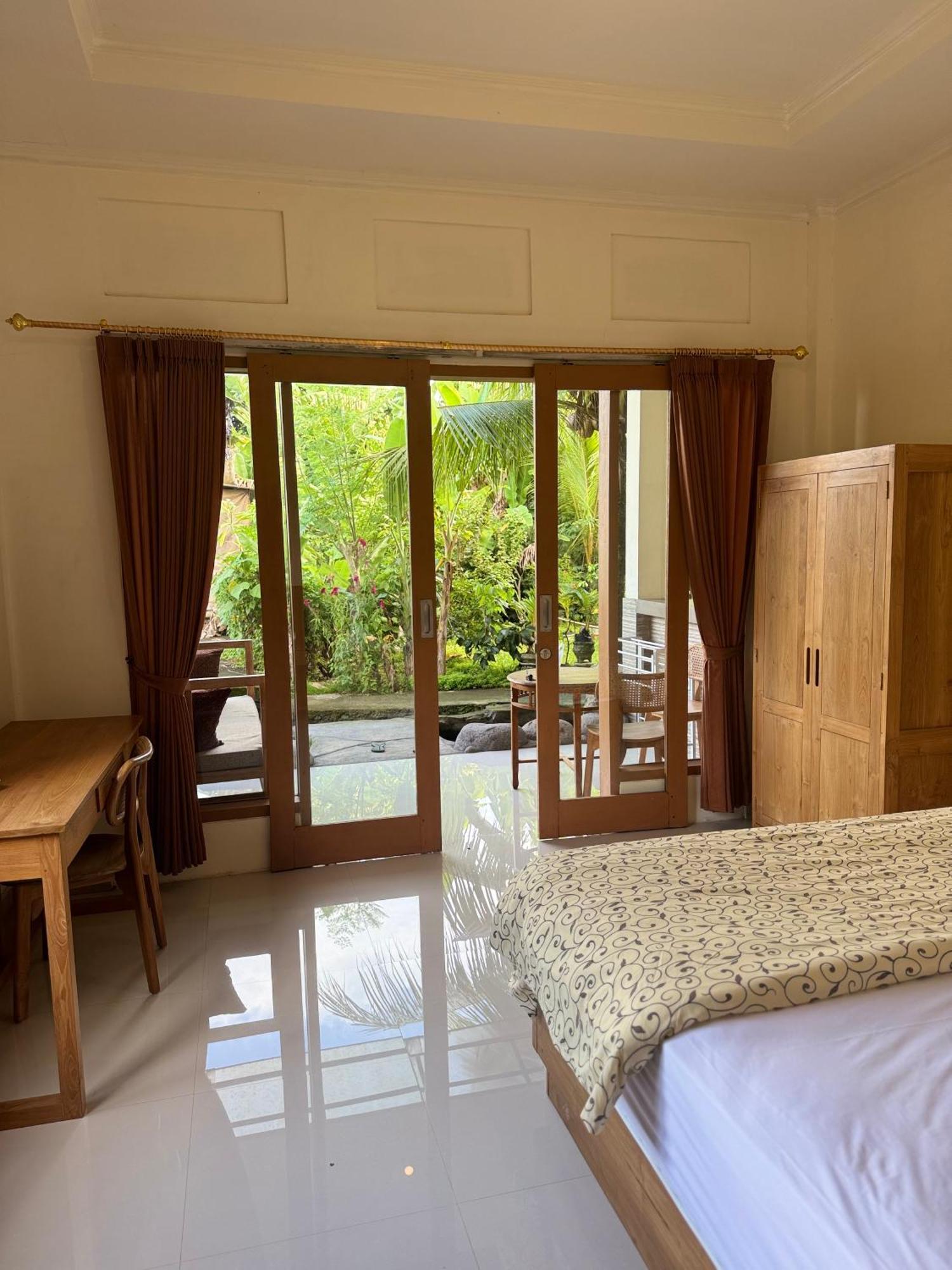 Pineapple House Hotel Ubud  Exterior photo