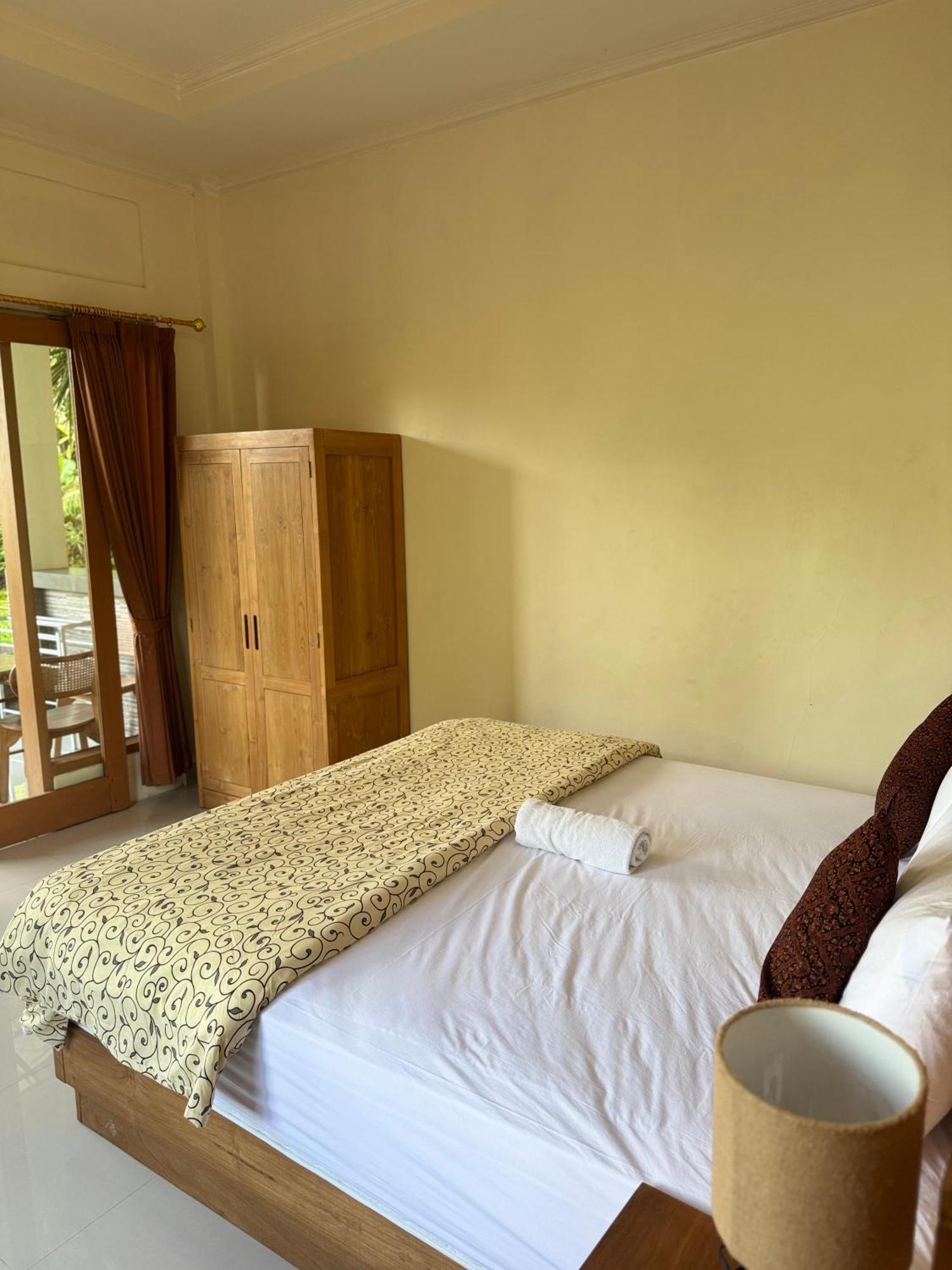 Pineapple House Hotel Ubud  Exterior photo